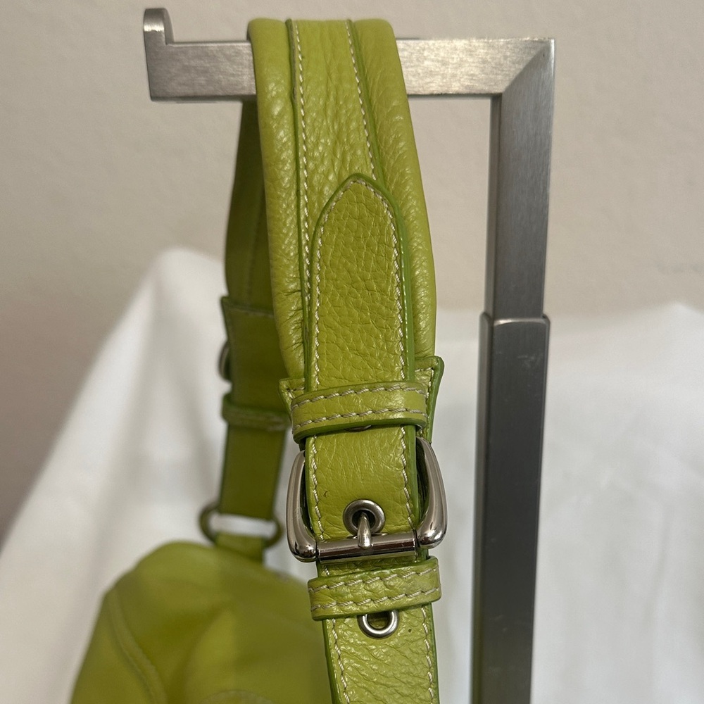 Marc Jacobs Lime Green Pebble Leather Shoulder Bag - Picture 3 of 15